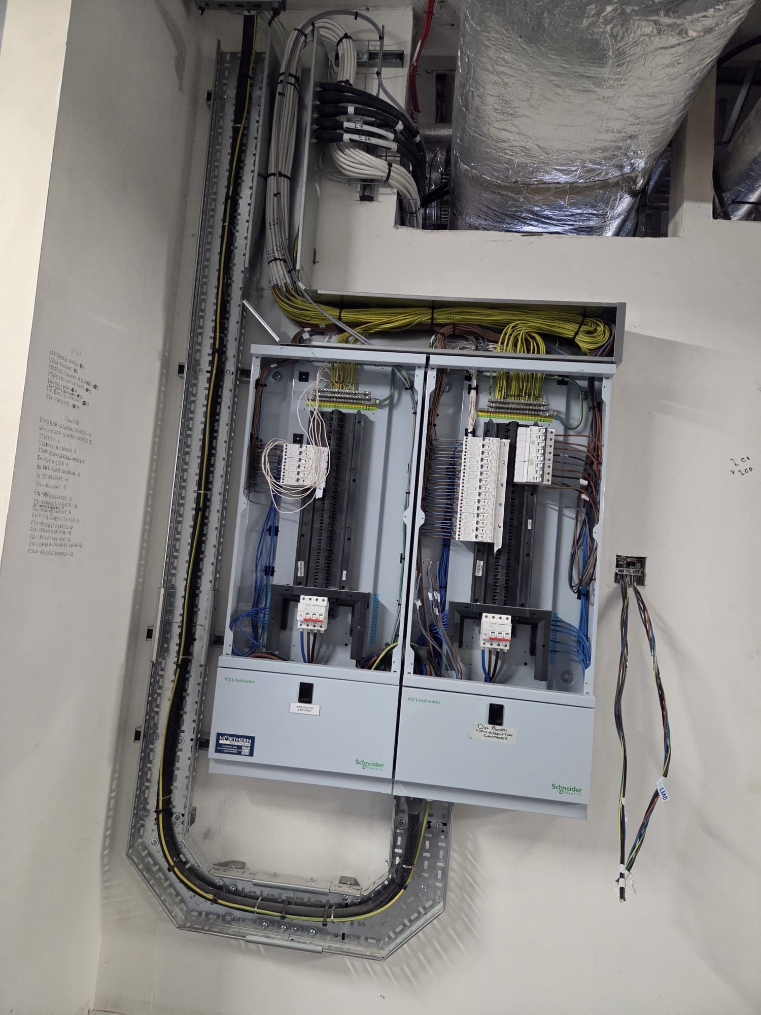 Schneider Electric twin distribution boards with cable management